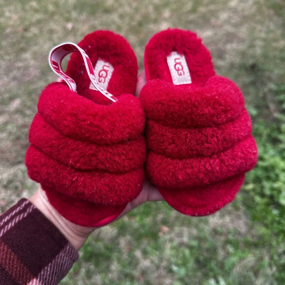Toddler Ugg slippers with strap